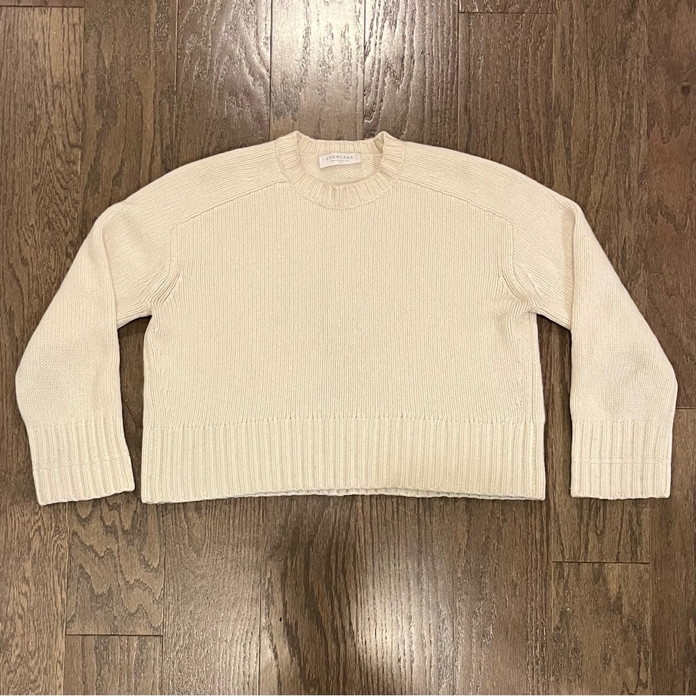 Everlane Boxy, Cropped White Sweater, Size XS, Wool & Cashmere Blend
